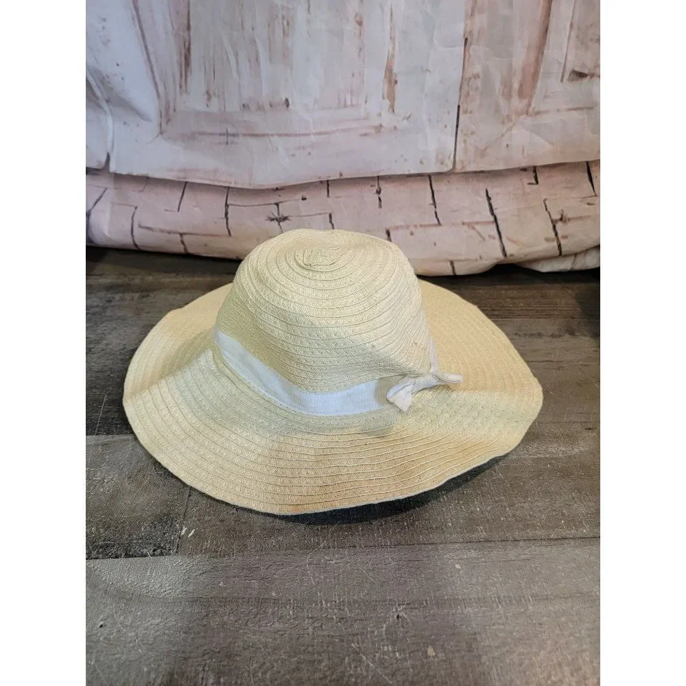 Dressed up Gymboree youth Beach white bow hat‎